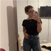 Étudiante en L1 de médecine, je donne des cours niveau collège ou plus si cela m’est possible afin d’aider les élèves !